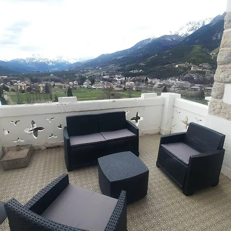 Apartment 3 Pieces Avec Terrasse Et Parking A - Fr-1-804-24